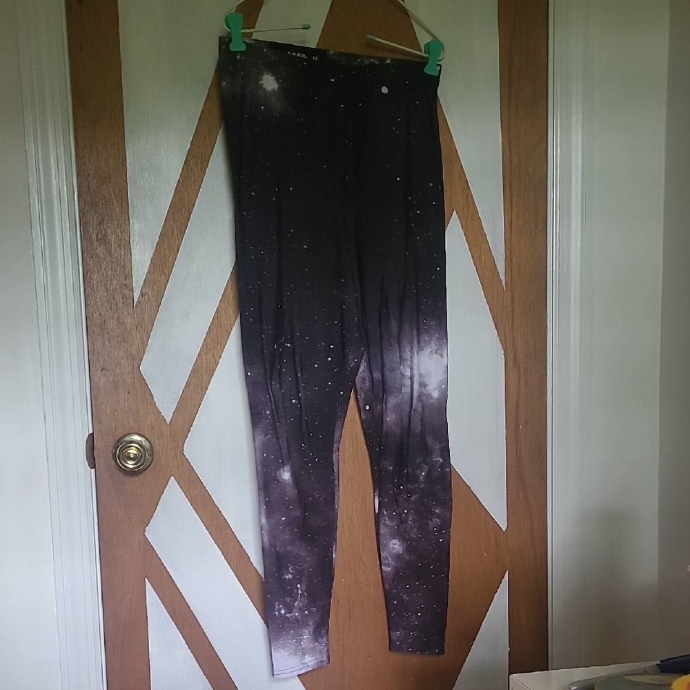 Blackmilk Black and Purple Gradient Leggings